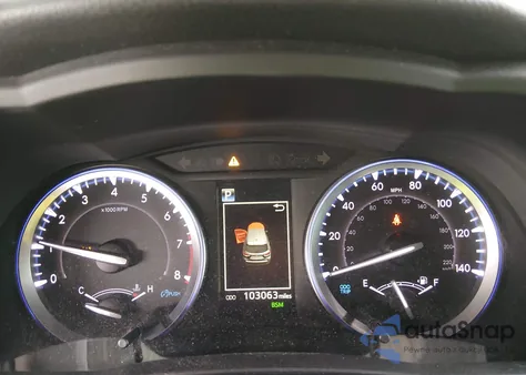 2019 Toyota Highlander Se z USA, uszkodzony, nr VIN 5TDKZRFH7KS569153